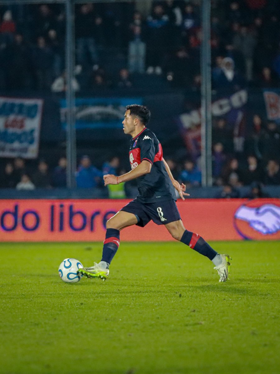 DERROTA. Tendr&aacute; que remontar de visitante.