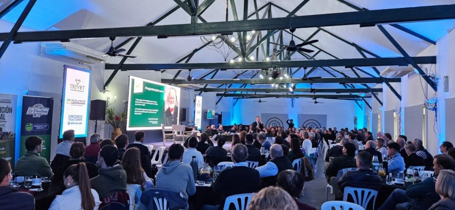 El Seminario Internacional de Lecher&iacute;a se transform&oacute; en un espacio de reflexi&oacute;n, diagn&oacute;stico y acci&oacute;n para fortalecer a la lecher&iacute;a.