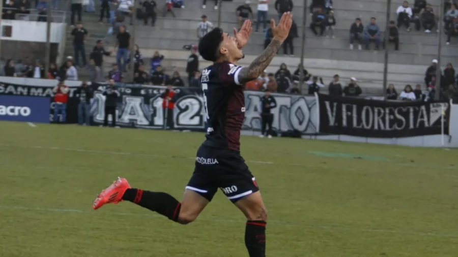 SU UNICO GOL. Fue ante Central Norte el a&ntilde;o pasado en la Primera Nacional.