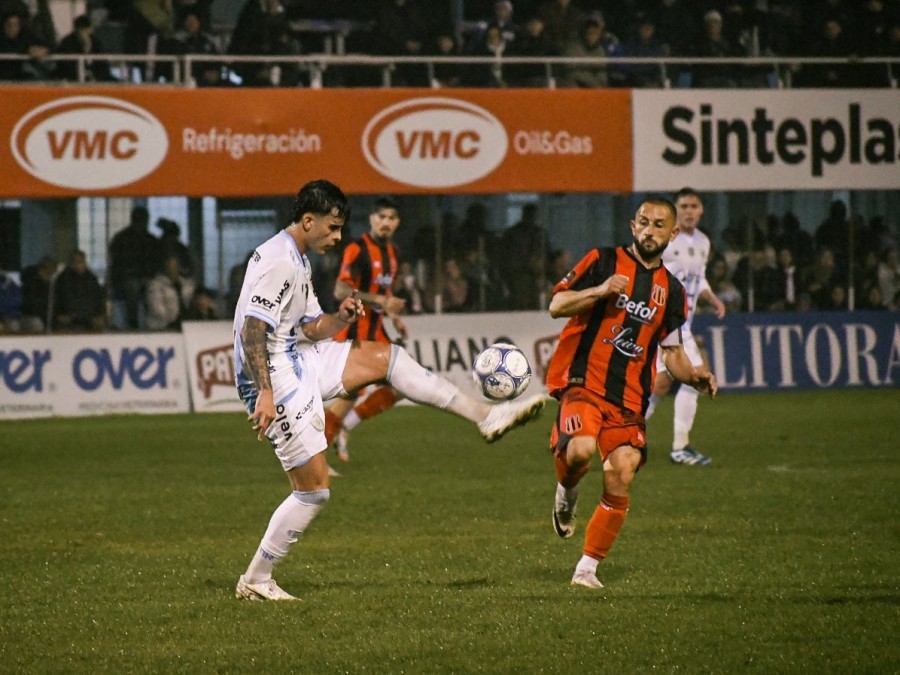 ATL&Eacute;TICO DE RAFAELA IGUAL&Oacute; SIN GOLES CON DEFENSORES DE BELGRANO