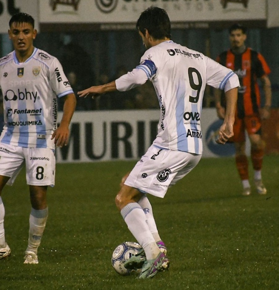 ATL&Eacute;TICO DE RAFAELA IGUAL&Oacute; EN EL MONUMENTAL