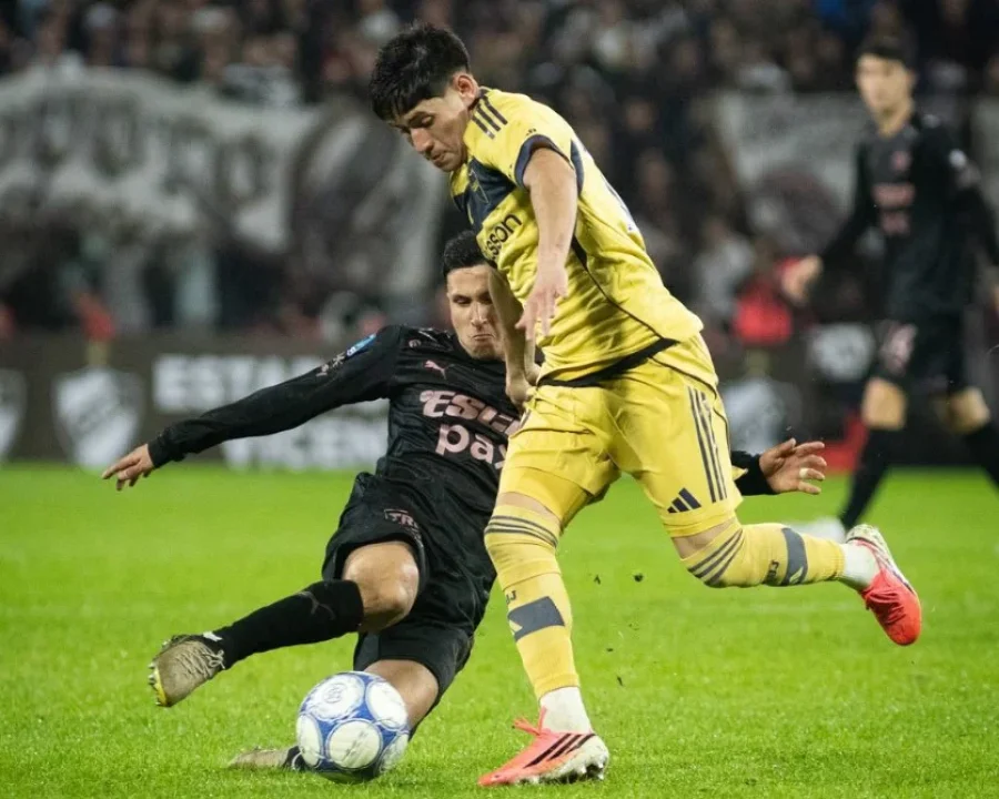 BOCA IGUAL&Oacute; CON EL CALAMAR