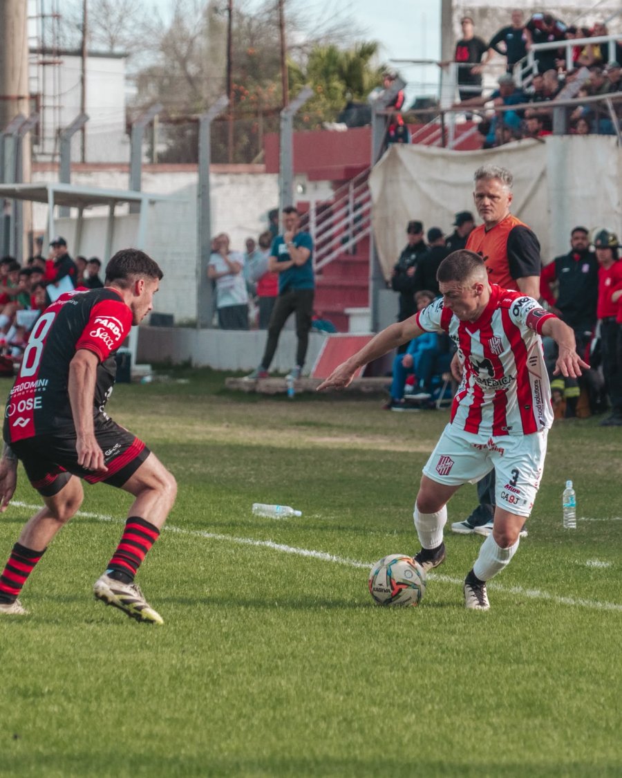 CAPITAN. Sebasti&aacute;n Acu&ntilde;a valor&oacute; el triunfo.