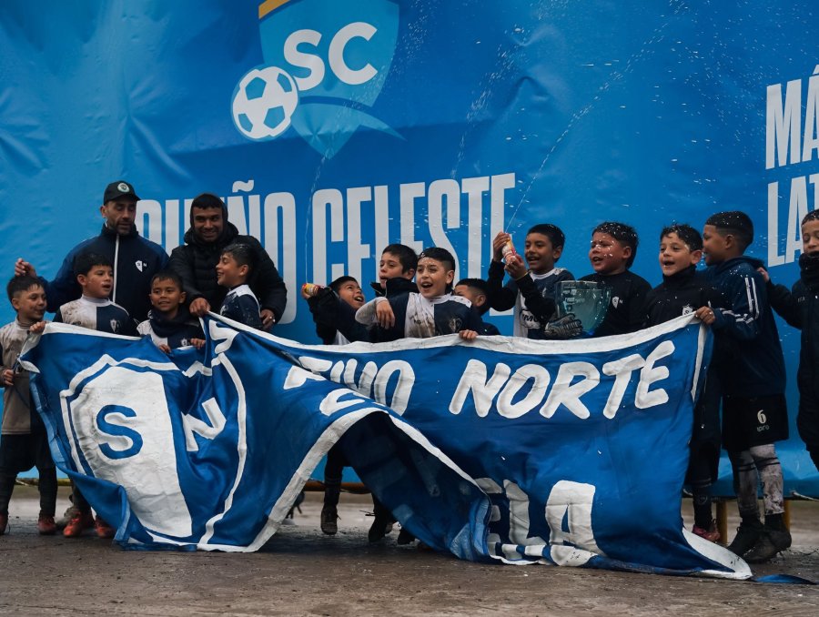 PAS&Oacute; UN NUEVO SUE&Ntilde;O CELESTE DE ATL&Eacute;TICO DE RAFAELA