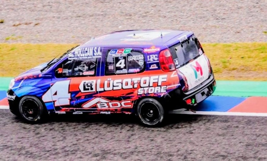 Nicol&aacute;s Gonz&aacute;lez con el Fiat Way del MM Competici&oacute;n.