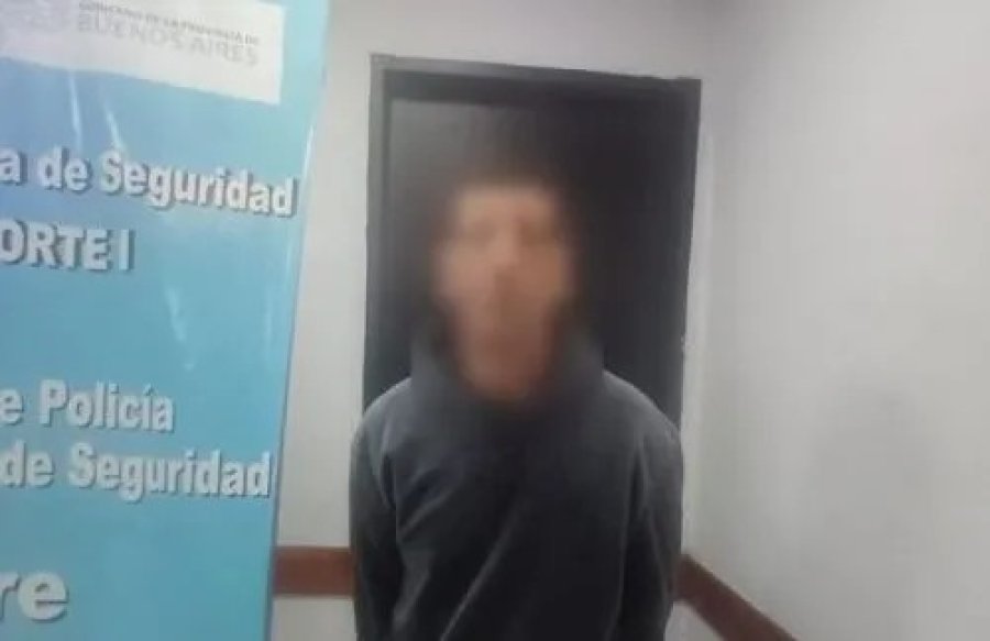 Uno de los detenidos.