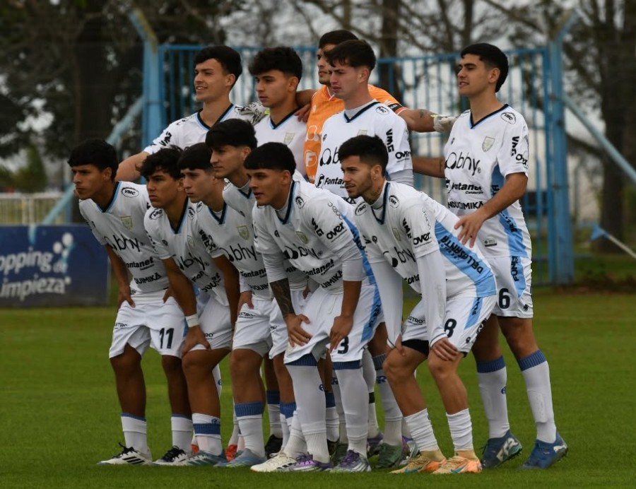 EN CASA. Los j&oacute;venes de la Crema enfrentar&aacute;n a Quilmes.