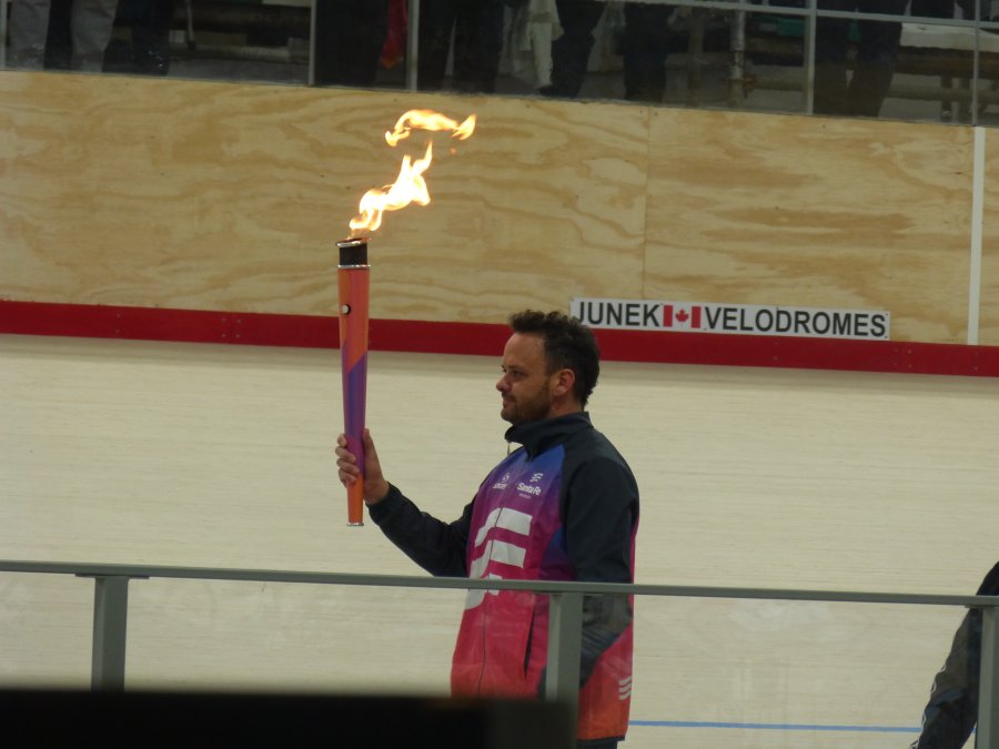 Lucas Peretti en el recorrido de la Antorcha.
