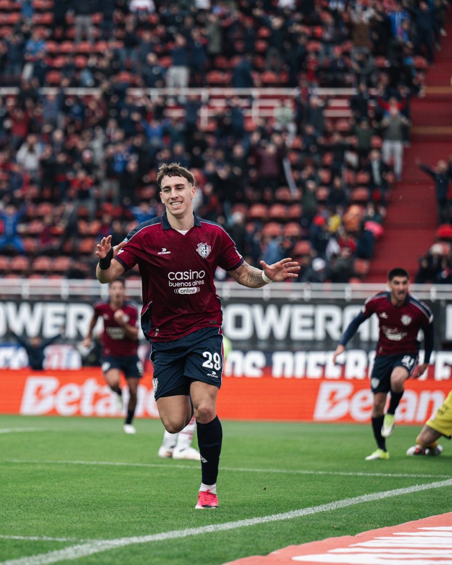 GOLEADOR. Auzmendi, importante en el Cicl&oacute;n.
