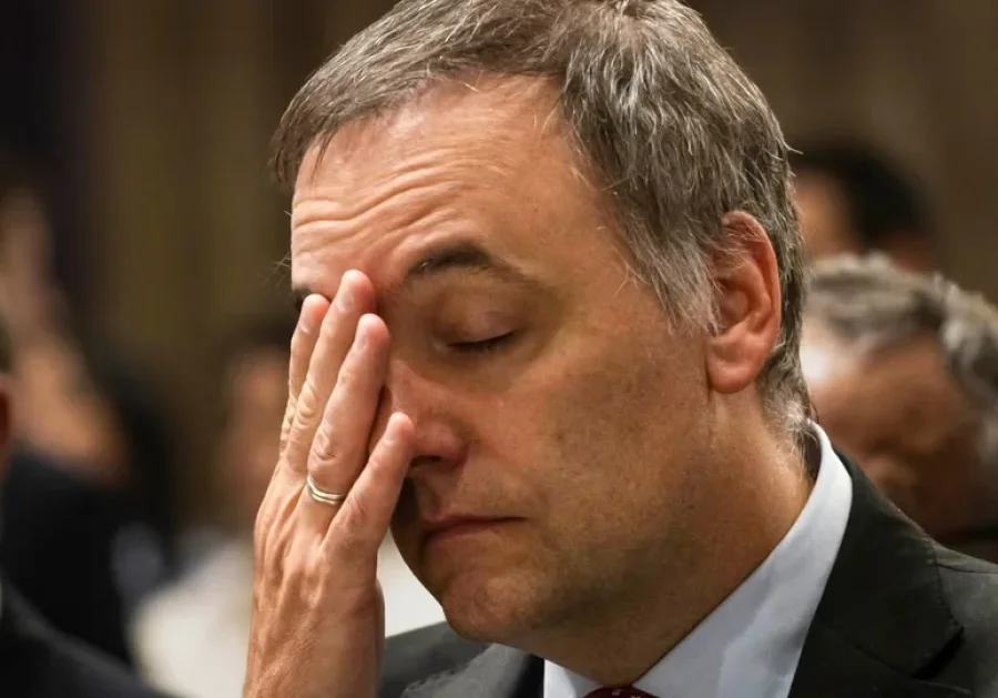 CASO ADORNI. El fiscal Gerardo Pollicita estableci&oacute; 15 d&iacute;as para que el ex Jefe de Gabinete re&uacute;na los documentos. El plazo culmina esta semana y podr&iacute;a solicitarse una pr&oacute;rroga.
