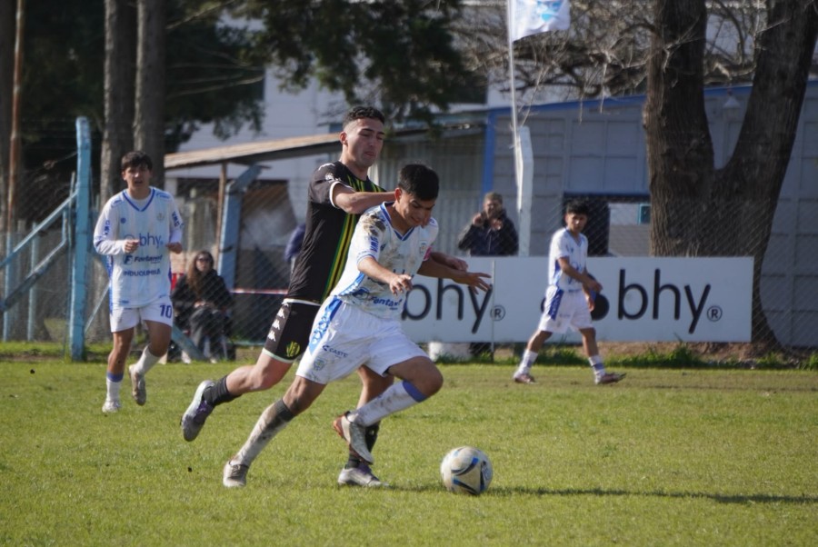 ATL&Eacute;TICO DE RAFAELA SE MIDI&Oacute; CON ALDOSIVI