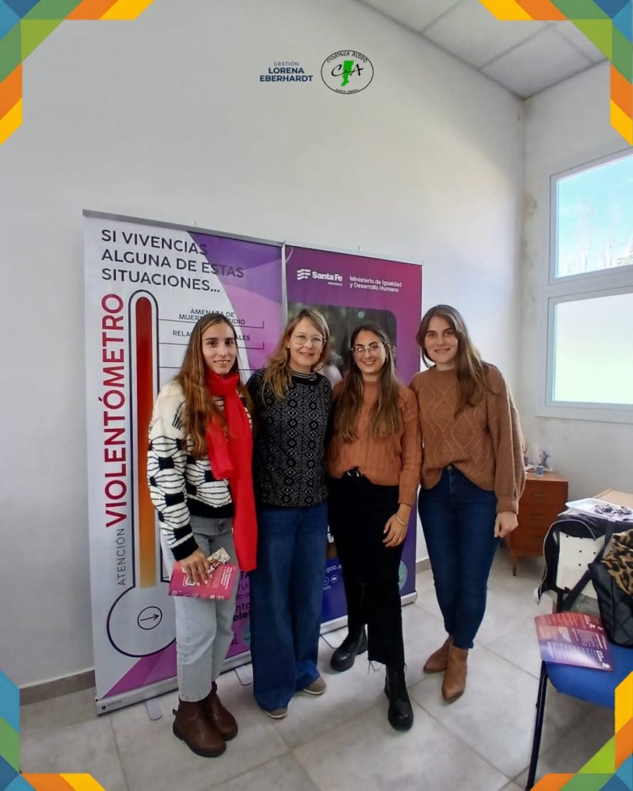 Las representantes de la Comuna en Tacural.