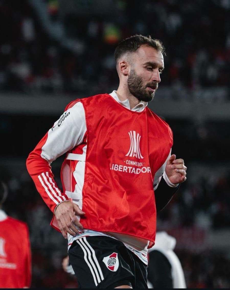 POR LA PUERTA DE ATRAS. El campe&oacute;n del mundo no tuvo un buen cierre de ciclo.