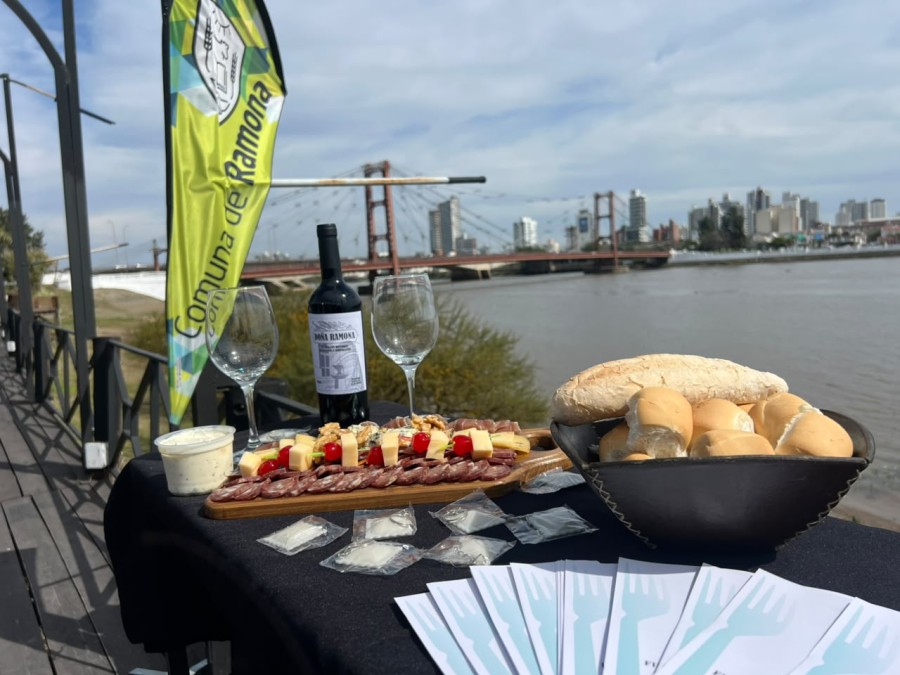 Fueron exhibidas lad delicias que se degustarán en la fiesta.