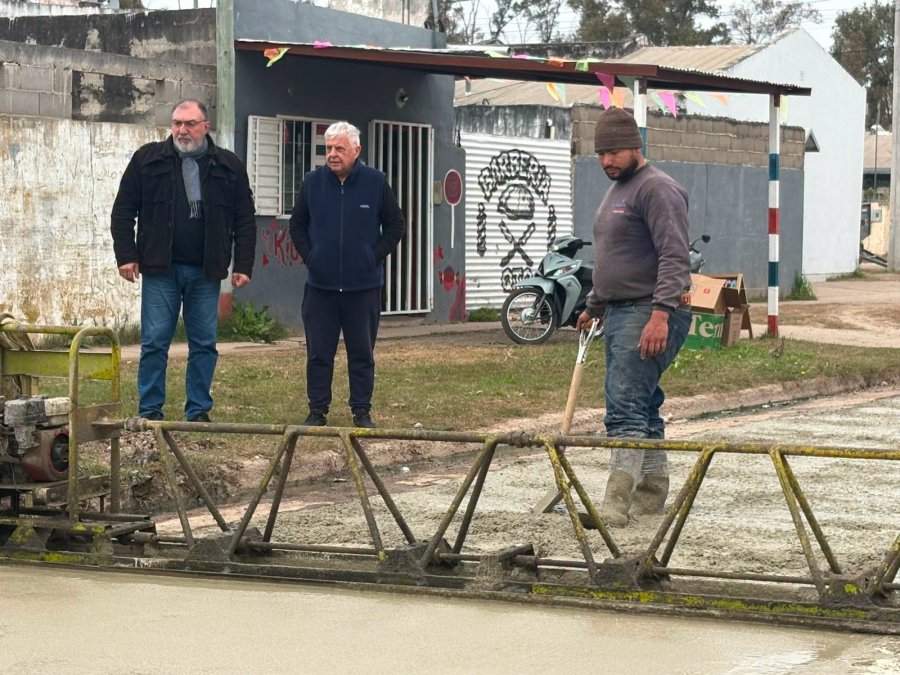 Oscar Mart&iacute;nez supervis&oacute; los trabajos.