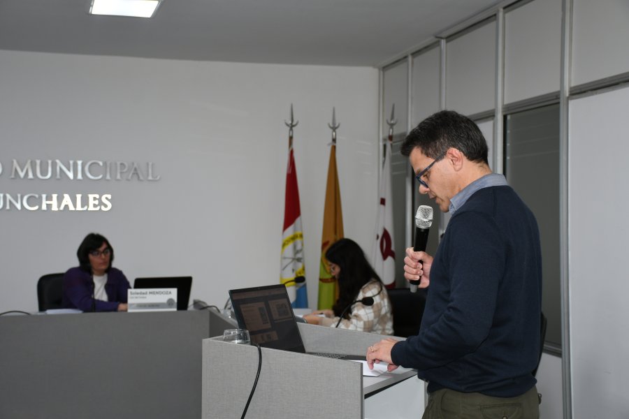 Nicolás Tognalli durante la presentación.