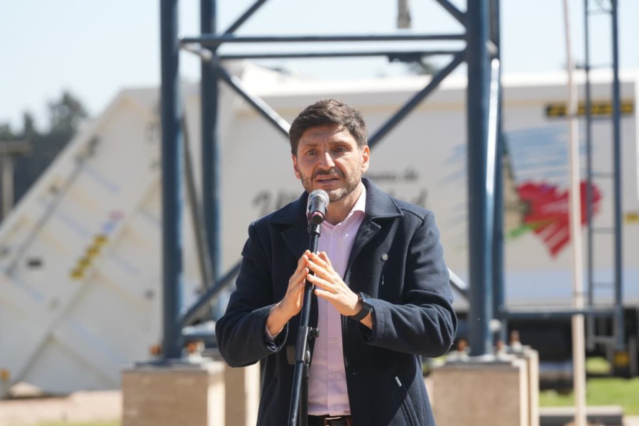 &ldquo;El desarrollo productivo es fundamental y el Estado tiene que invertir en infraestructura productiva&rdquo;, afirm&oacute; el gobernador Pullaro. (FOTO SC)