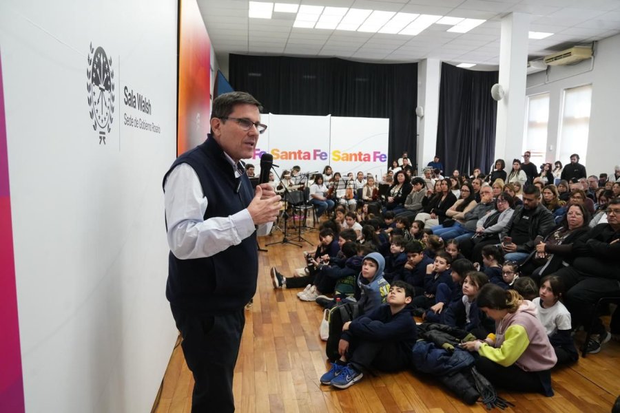 PROPUESTA. El encuentro se realiz&oacute; en la sede de la Gobernaci&oacute;n, en Rosario, y fue encabezado por el ministro de Educaci&oacute;n, Jos&eacute; Goyti.