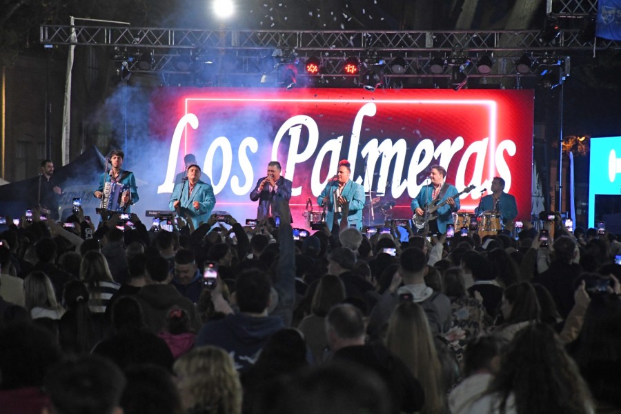 Los Palmeras se presentaron en la Expo Rural.