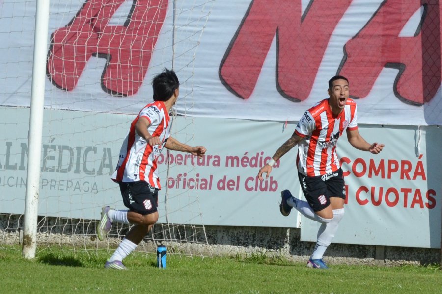 El Le&oacute;n madrug&oacute; y se qued&oacute; con tres puntos de oro