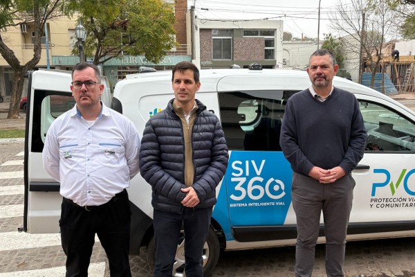 Rafaela innova en el pa&iacute;s: Viotti present&oacute; el Sistema Inteligente Vial 360 para erradicar las conductas peligrosas en la calle