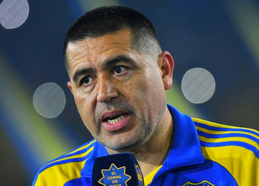 JUAN ROM&Aacute;N RIQUELME