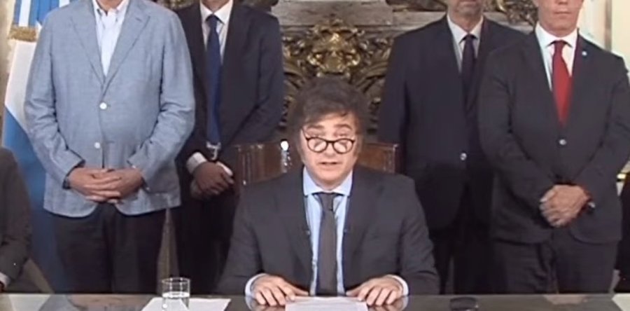 Javier Milei se dirigi&oacute; en cadena nacional al pueblo argentino.