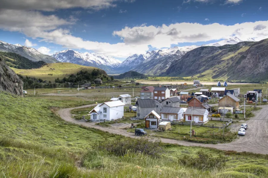 ALERTA  EN LA PATAGONIA. Expertos advierten que El Chalt&eacute;n puede sufrir un aluvi&oacute;n glaciar similar al de Nepal y piden un plan de evacuaci&oacute;n urgente.