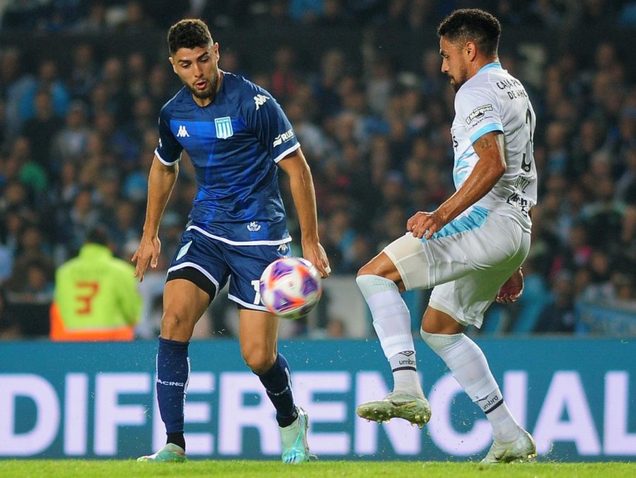 RACING ANTE ATL&Eacute;TICO TUCUM&Aacute;N