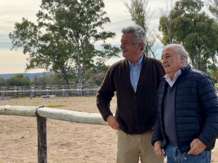Nicol&aacute;s Pino y Carlos Odriozola encabezan la lista que logr&oacute; un c&oacute;modo triunfo en la elecci&oacute;n de autoridades de la Sociedad Rural Argentina.