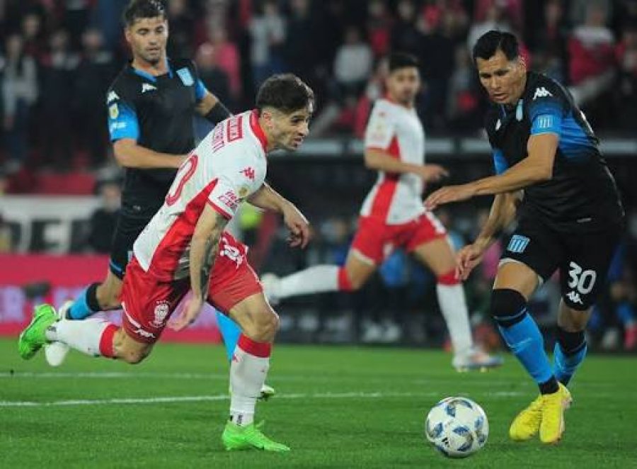 RACING SE MIDE CON HURAC&Aacute;N