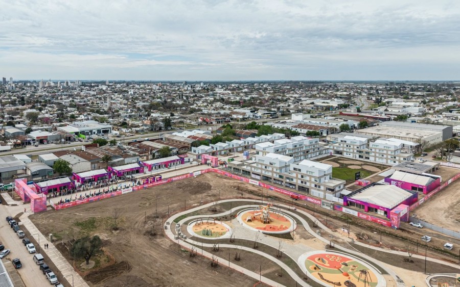 La Villa Suramericana de Rafaela en una vista a&eacute;rea que muestra la transformaci&oacute;n del oeste de Rafaela. (SC)
