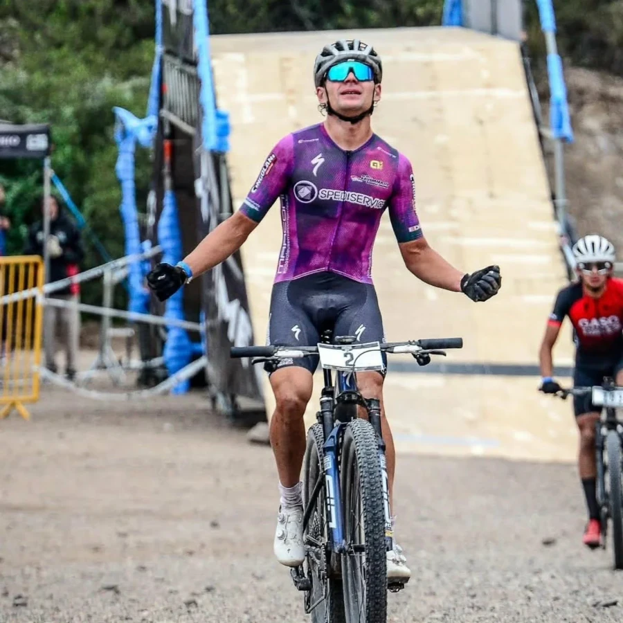 AGUSTIN DURAN. Uno de los integrantes del equipo argentino de MTB.