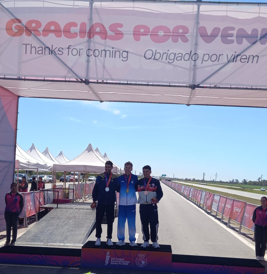 PREMIACI&Oacute;N. EL ciclismo sigue dando alegr&iacute;as.