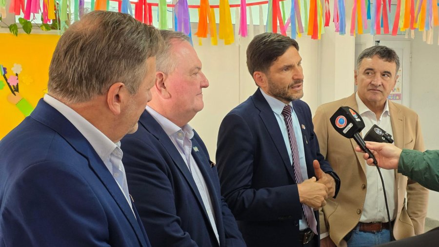 RECORRIDA. Pullaro reflexion&oacute; sobre la ceremonia inaugural de los Juegos, realizada el s&aacute;bado en Rosario.