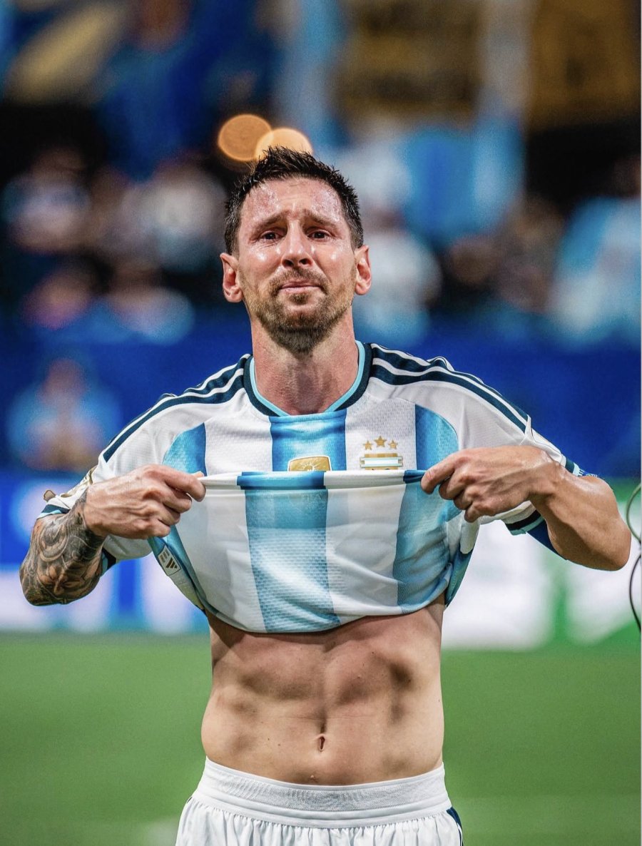 LIONEL MESSI