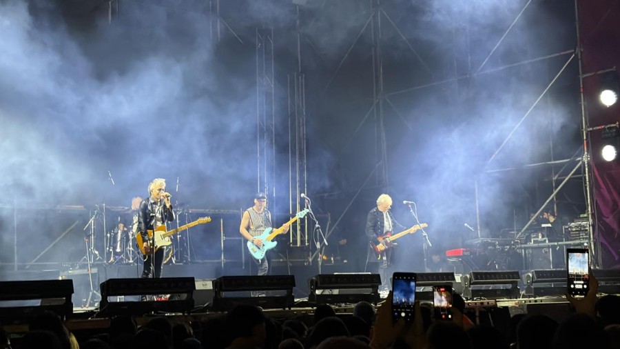 Los Tipitos se mostraron en perfecta sinton&iacute;a con la gente para formatear en Rafaela una fiesta inolvidable de la mano de sus hits. (FOTO LA OPINI&Oacute;N)
