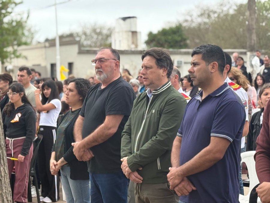 Las autoridades participaron en la celebracio&acute;n de la Eucarist&iacute;a.
