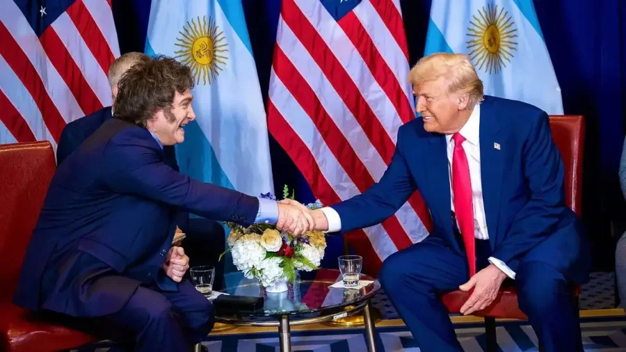 MANDATARIOS. Milei lleg&oacute; a Nueva York y elogi&oacute; el discurso de Trump en la ONU.