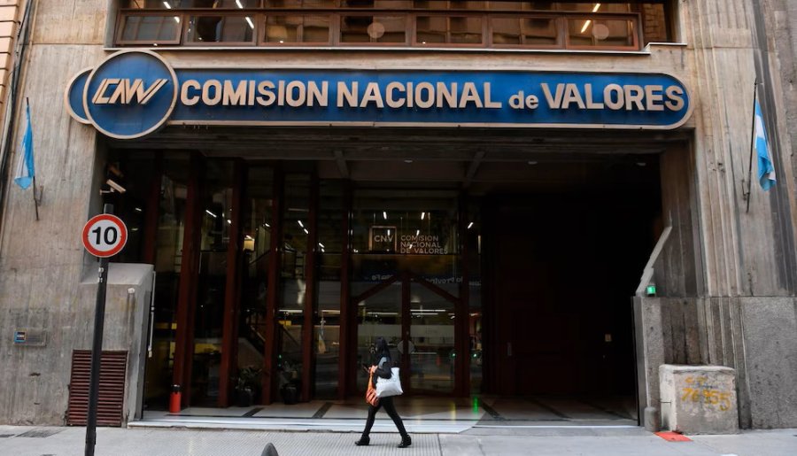 La CNV es el organismo p&uacute;blico aut&aacute;rquico encargado de la regulaci&oacute;n, supervisi&oacute;n, promoci&oacute;n y desarrollo del mercado de capitales en la Argentina.