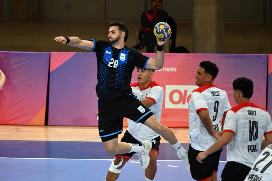 EN SANTA FE. Se define el handball.