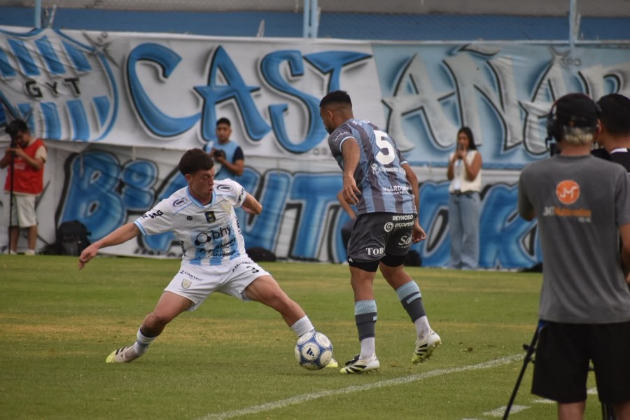 LA CREMA NO PUDO CORTAR LA RACHA DE VISITANTE