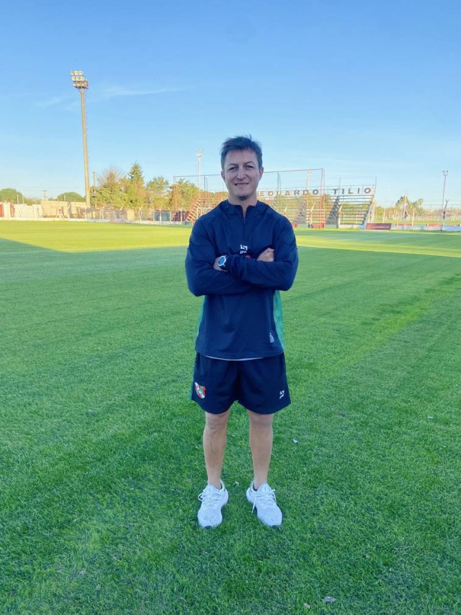 VUELVE AL RUEDO. Maximiliano Barbero dirigir&aacute; a Atl&eacute;tico Pilar.